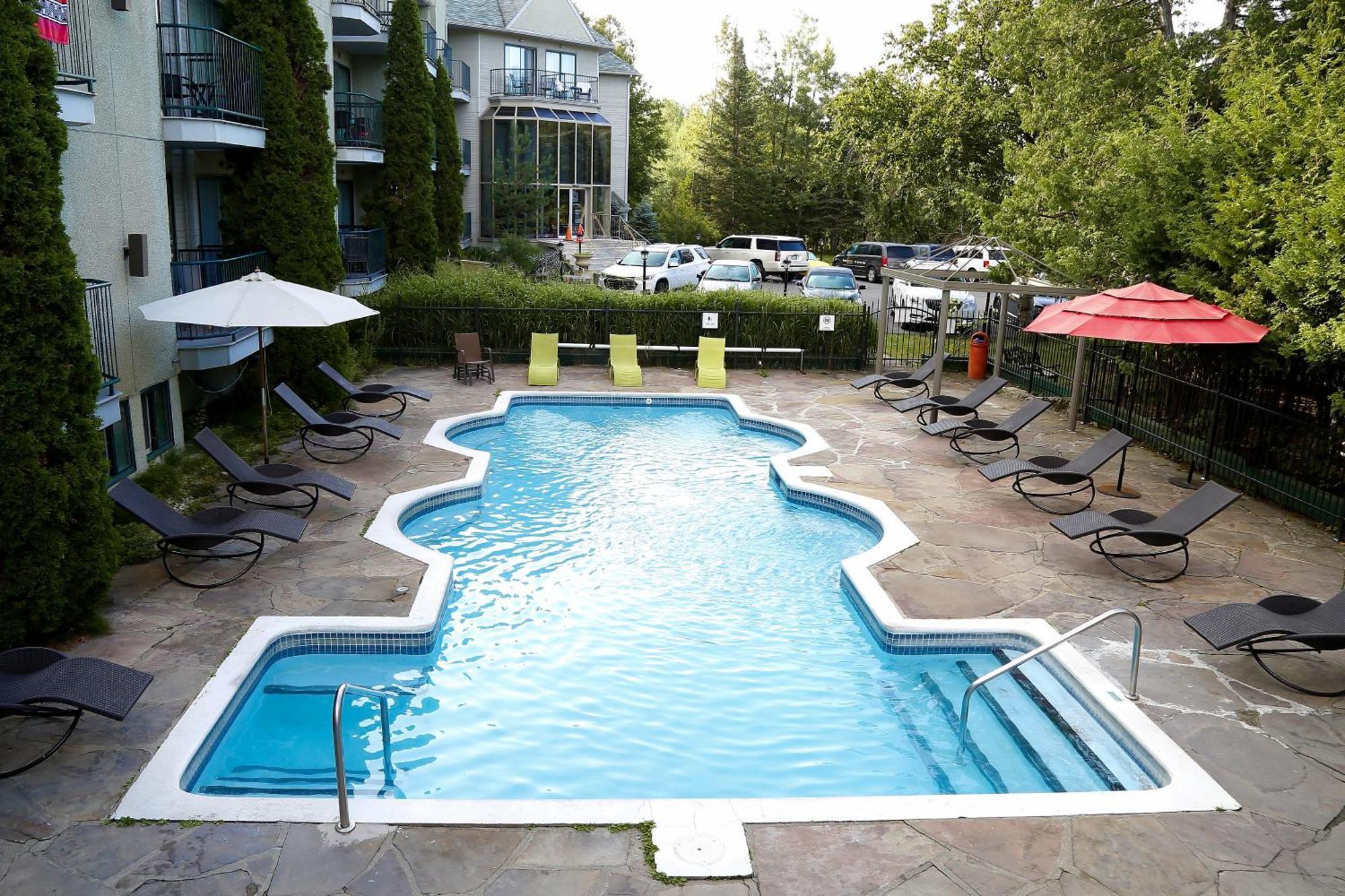Excelsior Hotel Spa Sainte-Adèle Exteriér fotografie